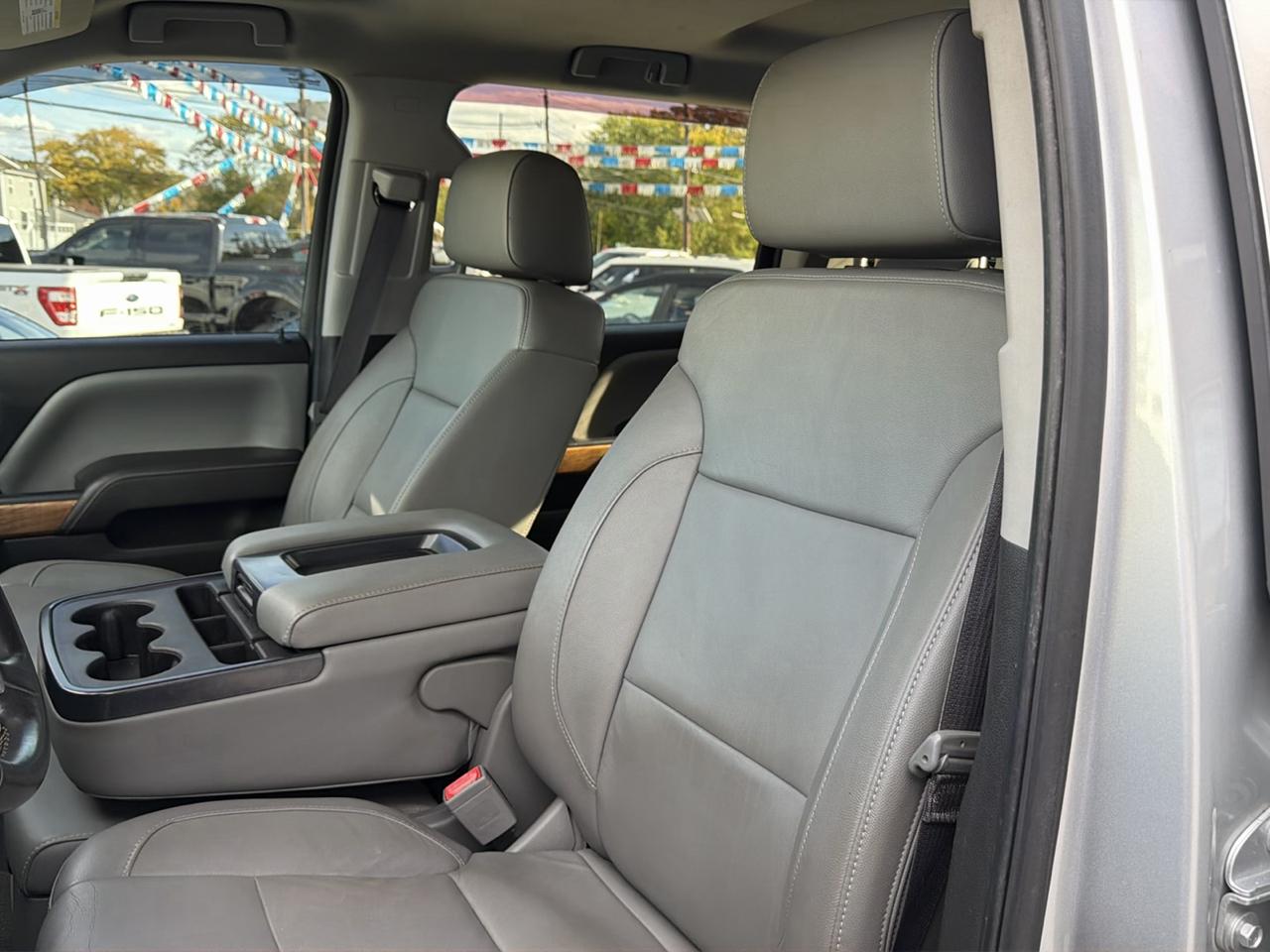 Chevrolet Silverado 1500 LTZ Crew Cab 4WD 2017