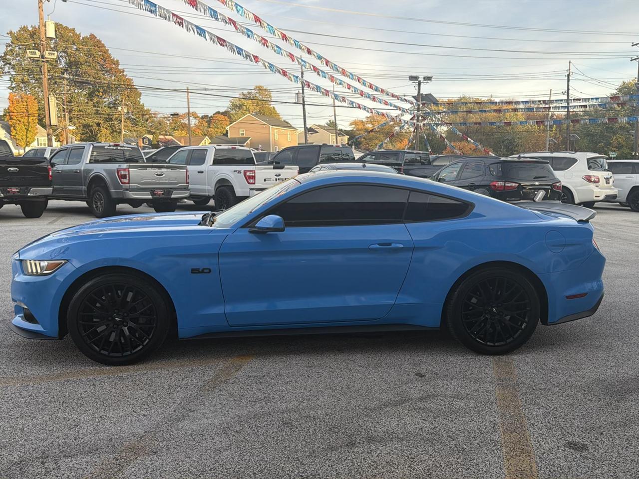 Ford Mustang GT Premium Coupe 2017