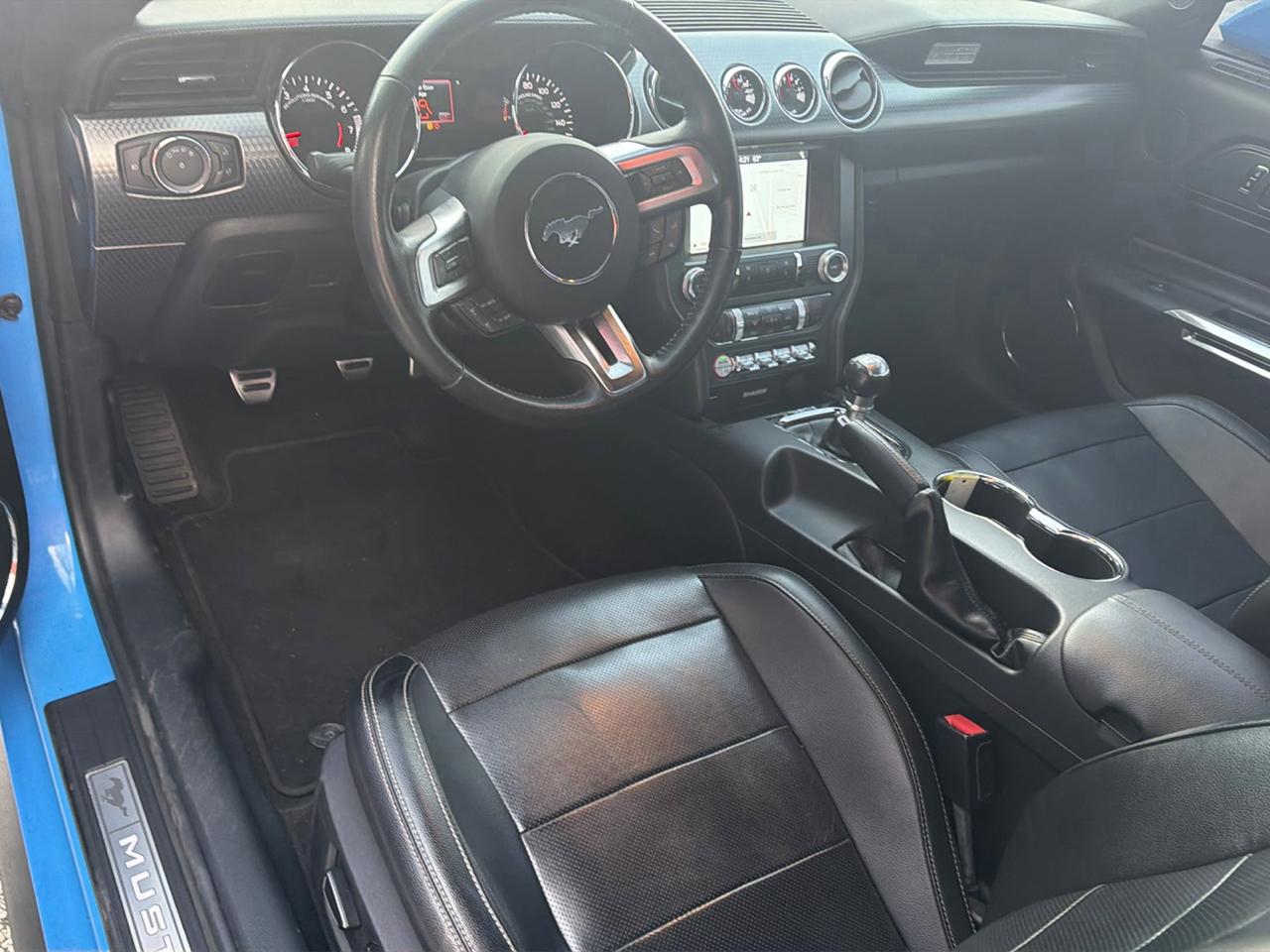 Ford Mustang GT Premium Coupe 2017