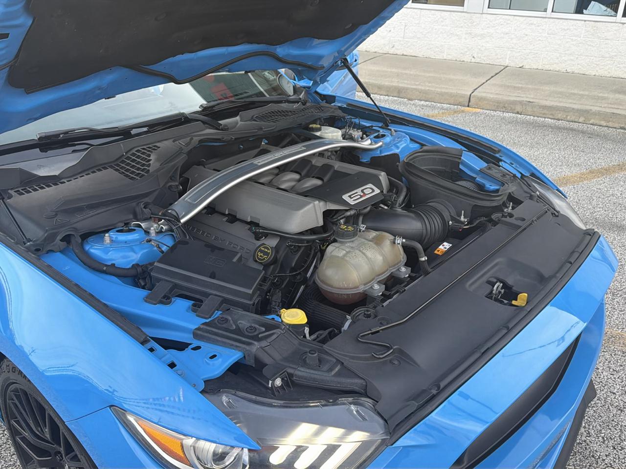Ford Mustang GT Premium Coupe 2017
