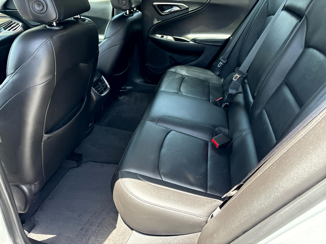 Chevrolet Malibu 4dr Sdn LT w/1LT 2018 Chevrolet Malibu 4dr Sdn LT w/1LT 2018