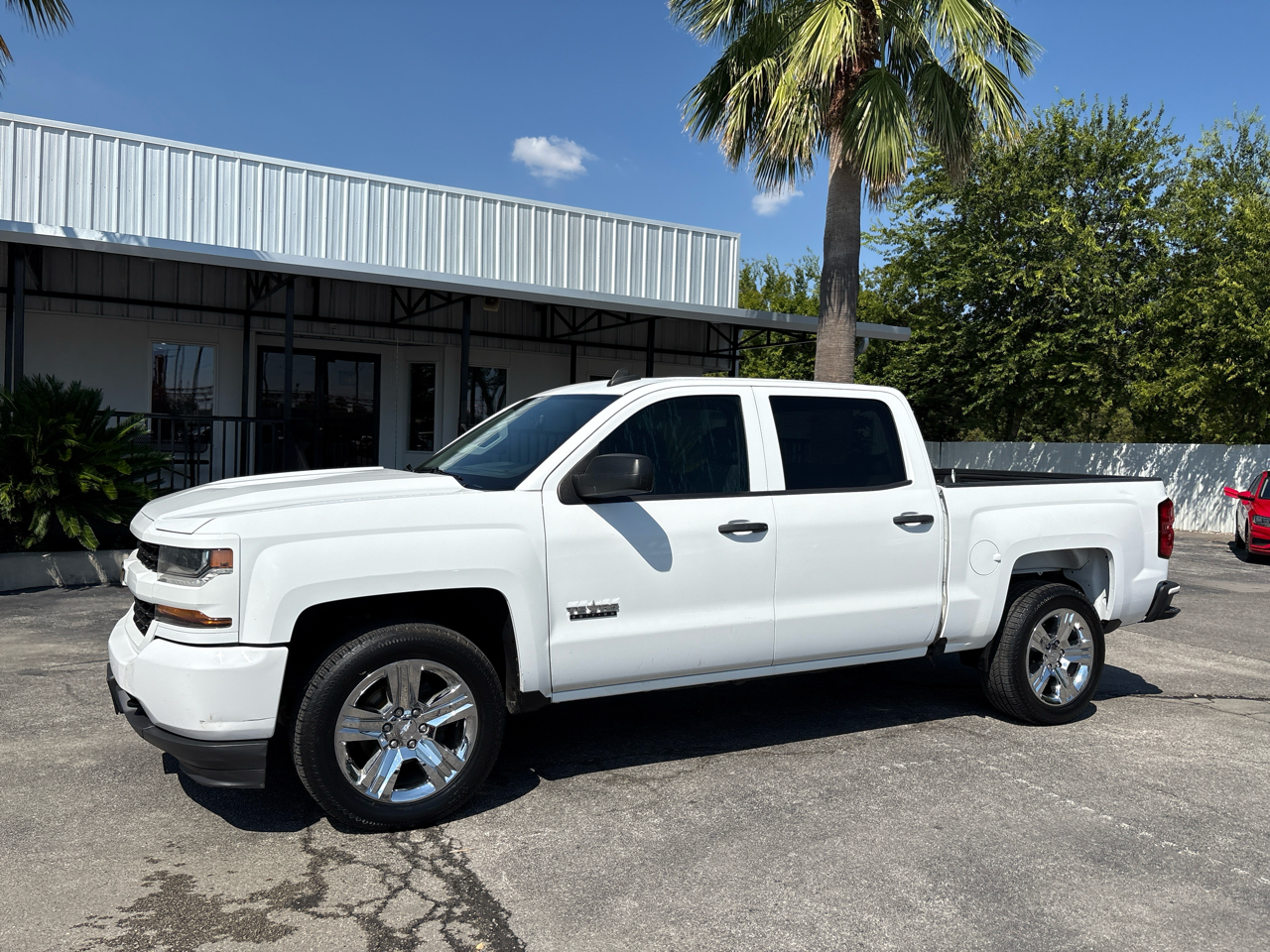 Chevrolet Silverado 1500 2WD Crew Cab 143.5" Custom 2018 Chevrolet Silverado 1500 2WD Crew Cab 143.5" Custom 2018