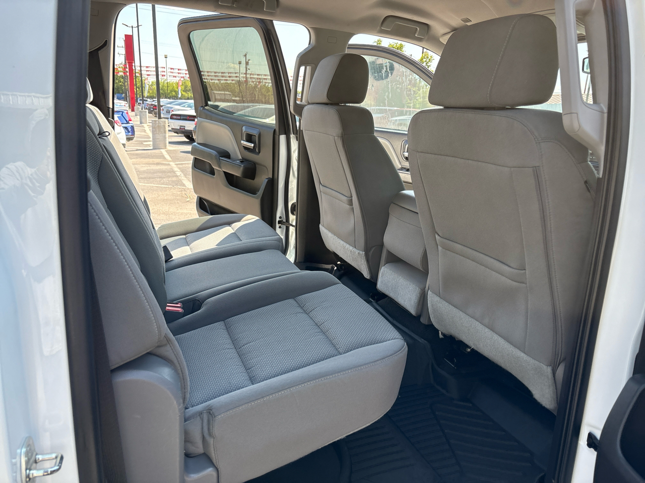 Chevrolet Silverado 1500 2WD Crew Cab 143.5" Custom 2018 Chevrolet Silverado 1500 2WD Crew Cab 143.5" Custom 2018