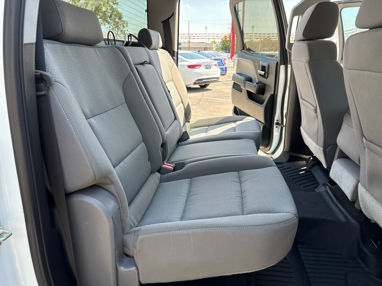 Chevrolet Silverado 1500 2WD Crew Cab 143.5" Custom 2018 Chevrolet Silverado 1500 2WD Crew Cab 143.5" Custom 2018