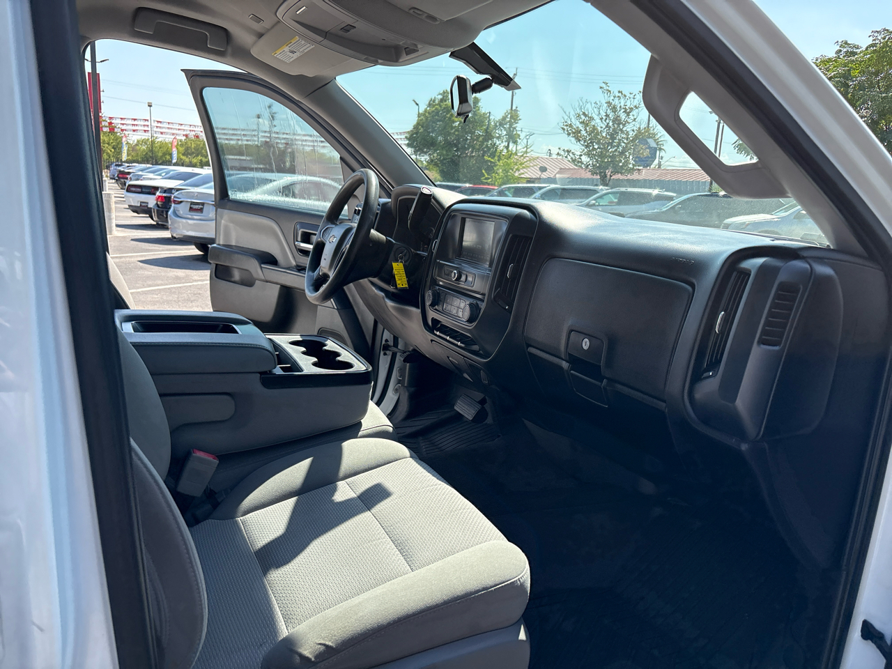 Chevrolet Silverado 1500 2WD Crew Cab 143.5" Custom 2018 Chevrolet Silverado 1500 2WD Crew Cab 143.5" Custom 2018