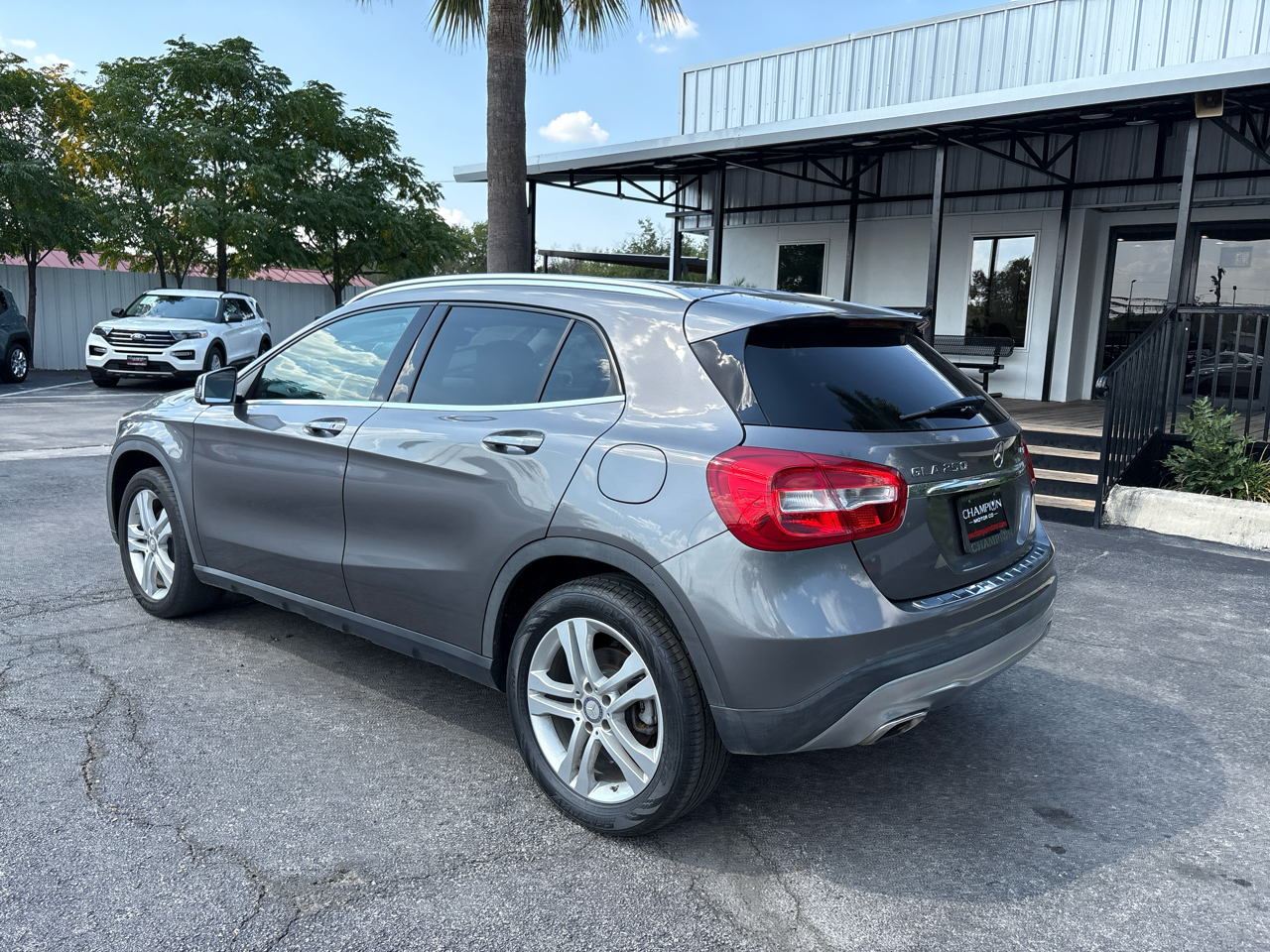 Mercedes-Benz GLA GLA 250 4MATIC SUV 2017 Mercedes-Benz GLA GLA 250 4MATIC SUV 2017