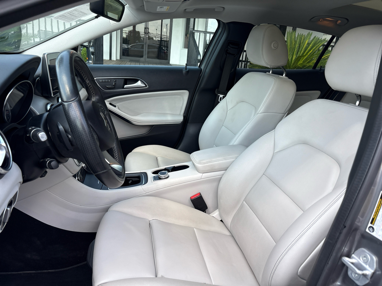 Mercedes-Benz GLA GLA 250 4MATIC SUV 2017 Mercedes-Benz GLA GLA 250 4MATIC SUV 2017