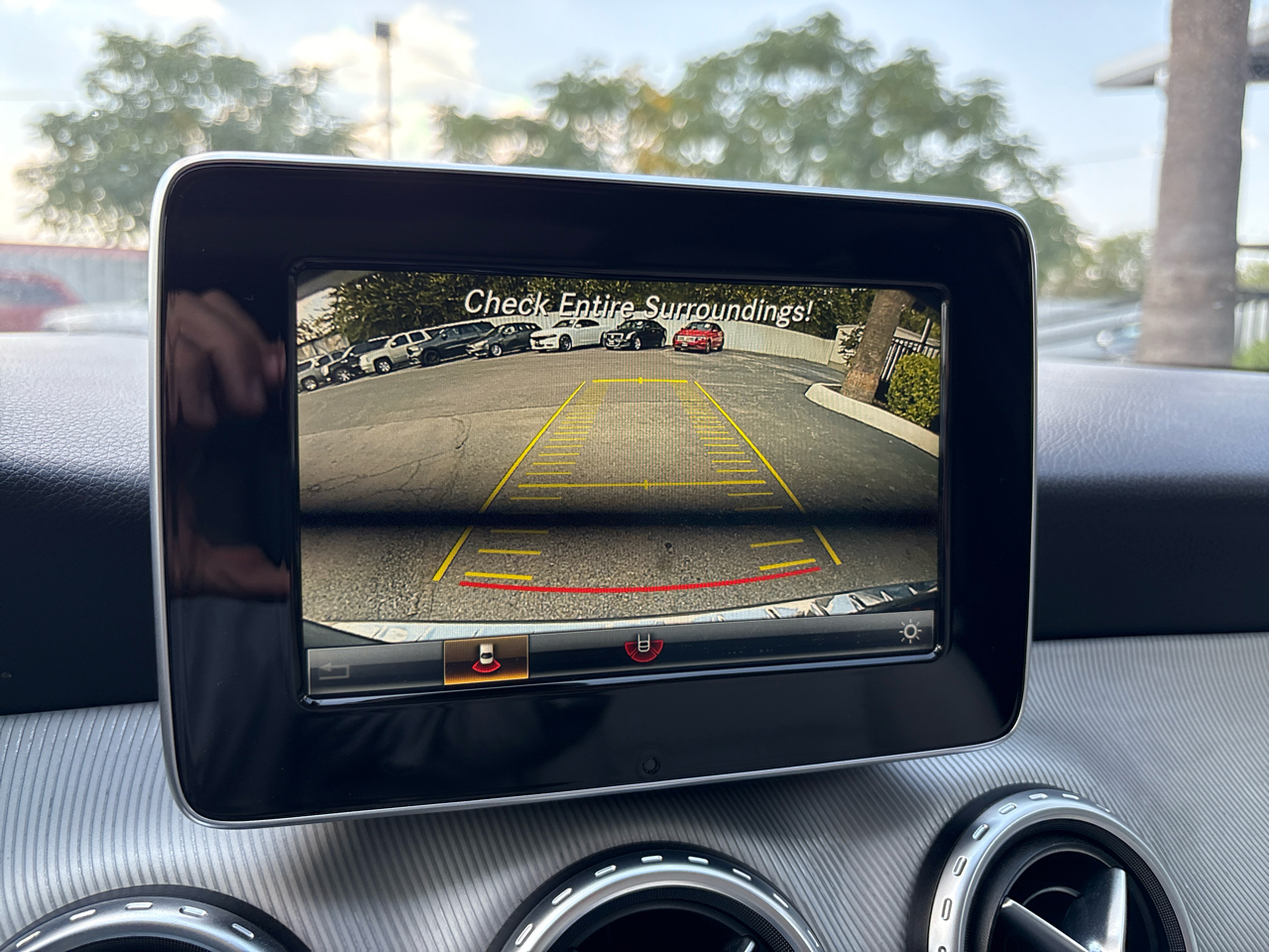 Mercedes-Benz GLA GLA 250 4MATIC SUV 2017 Mercedes-Benz GLA GLA 250 4MATIC SUV 2017