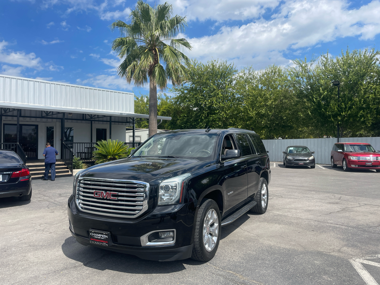 GMC Yukon 2WD 4dr SLE 2019 GMC Yukon 2WD 4dr SLE 2019