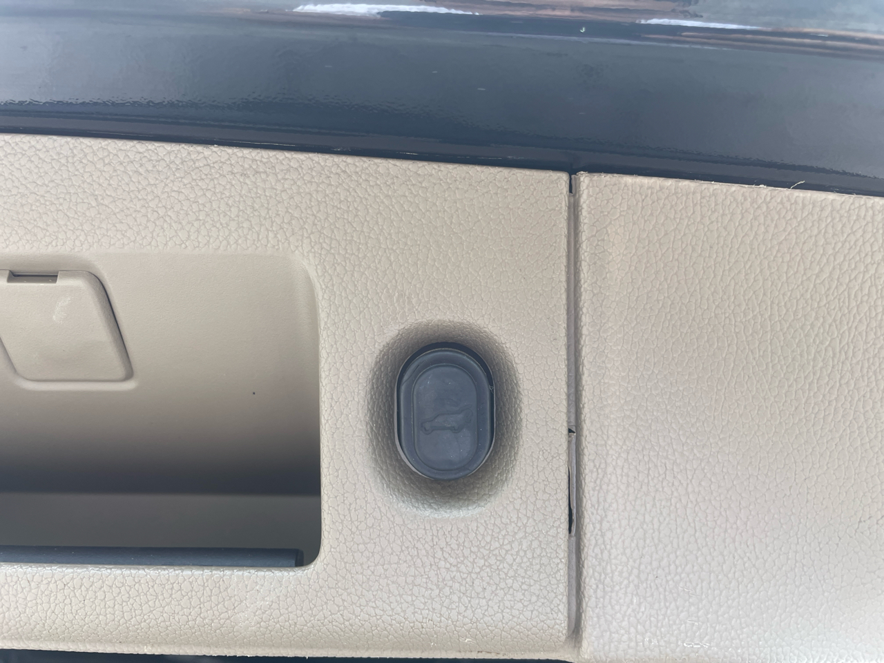 GMC Yukon 2WD 4dr SLE 2019 GMC Yukon 2WD 4dr SLE 2019