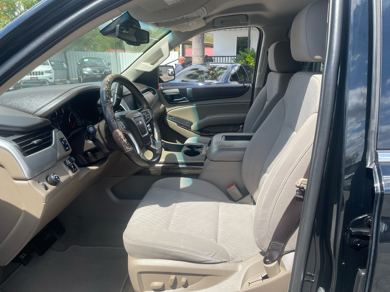 GMC Yukon 2WD 4dr SLE 2019 GMC Yukon 2WD 4dr SLE 2019