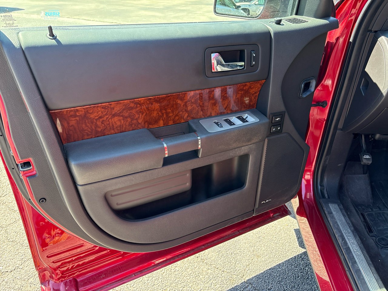 Ford Flex 4dr Titanium FWD 2011 Ford Flex 4dr Titanium FWD 2011