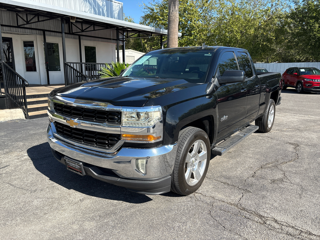 Chevrolet Silverado 1500 2WD Double Cab 143.5" LT w/1LT 2016