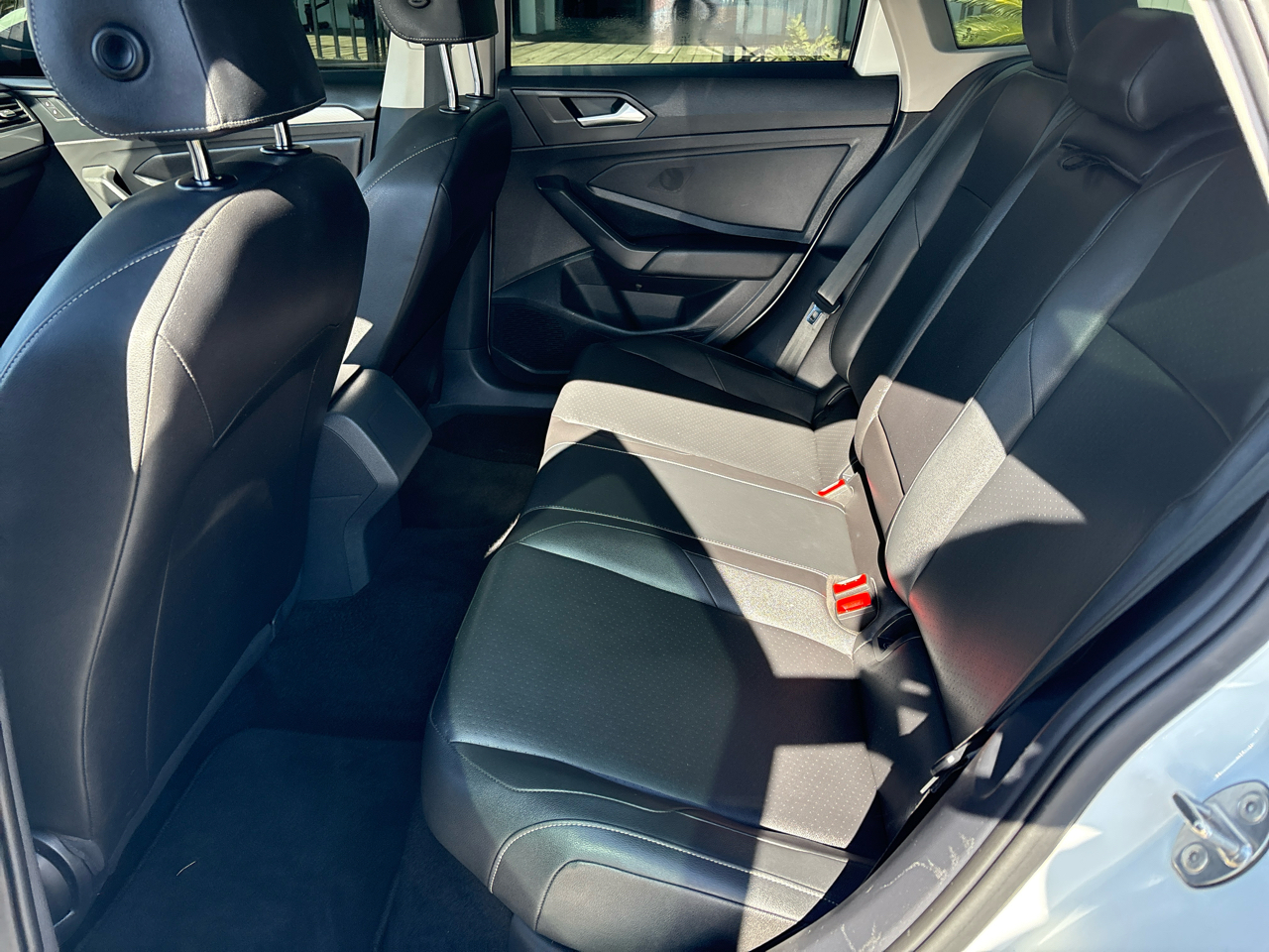 Volkswagen Jetta R-Line Auto w/SULEV 2019