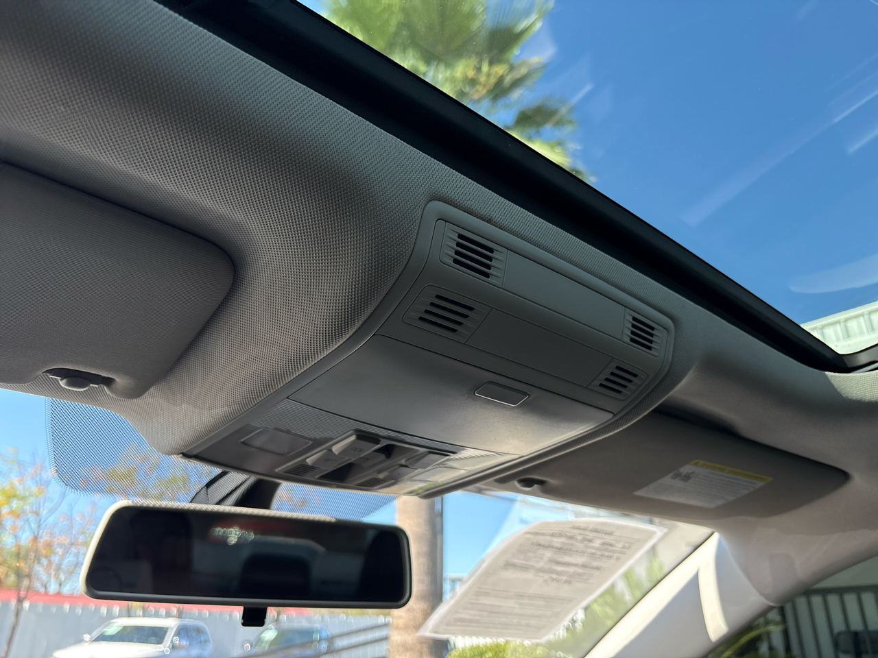 Volkswagen Jetta R-Line Auto w/SULEV 2019