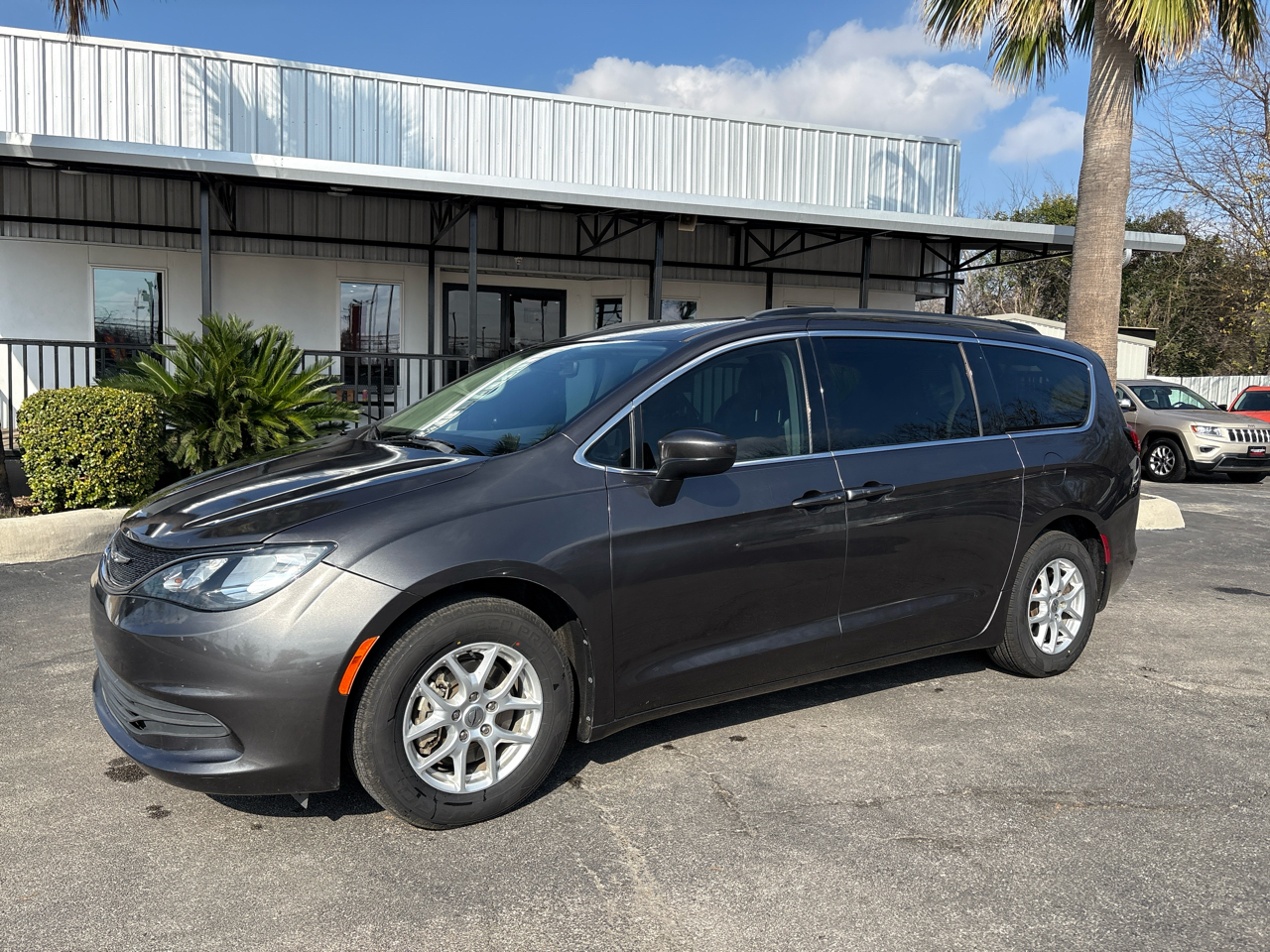 Chrysler Voyager LXI FWD 2021