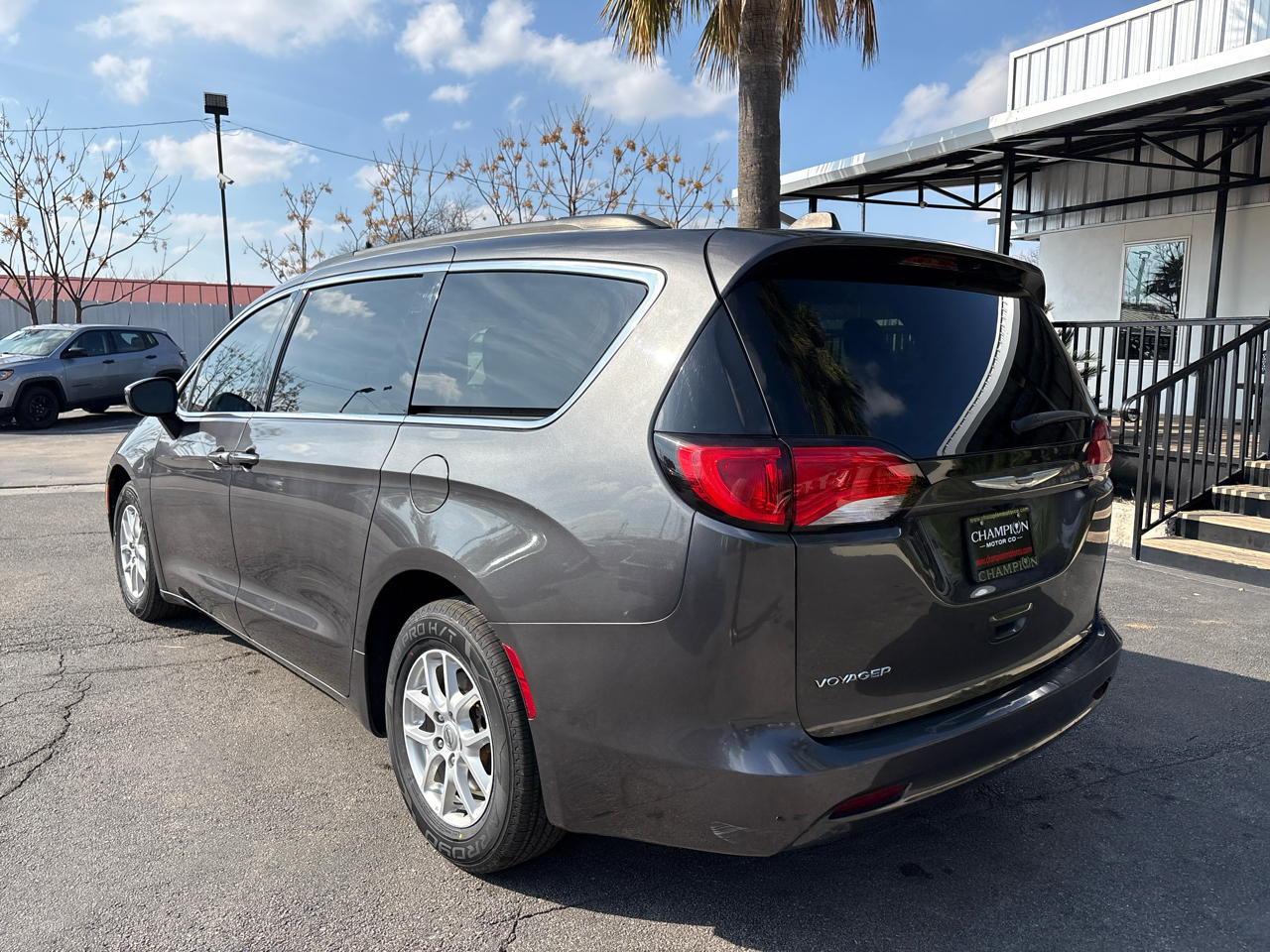 Chrysler Voyager LXI FWD 2021