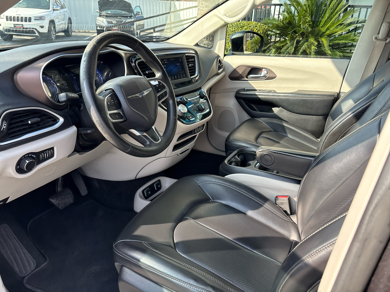 Chrysler Voyager LXI FWD 2021