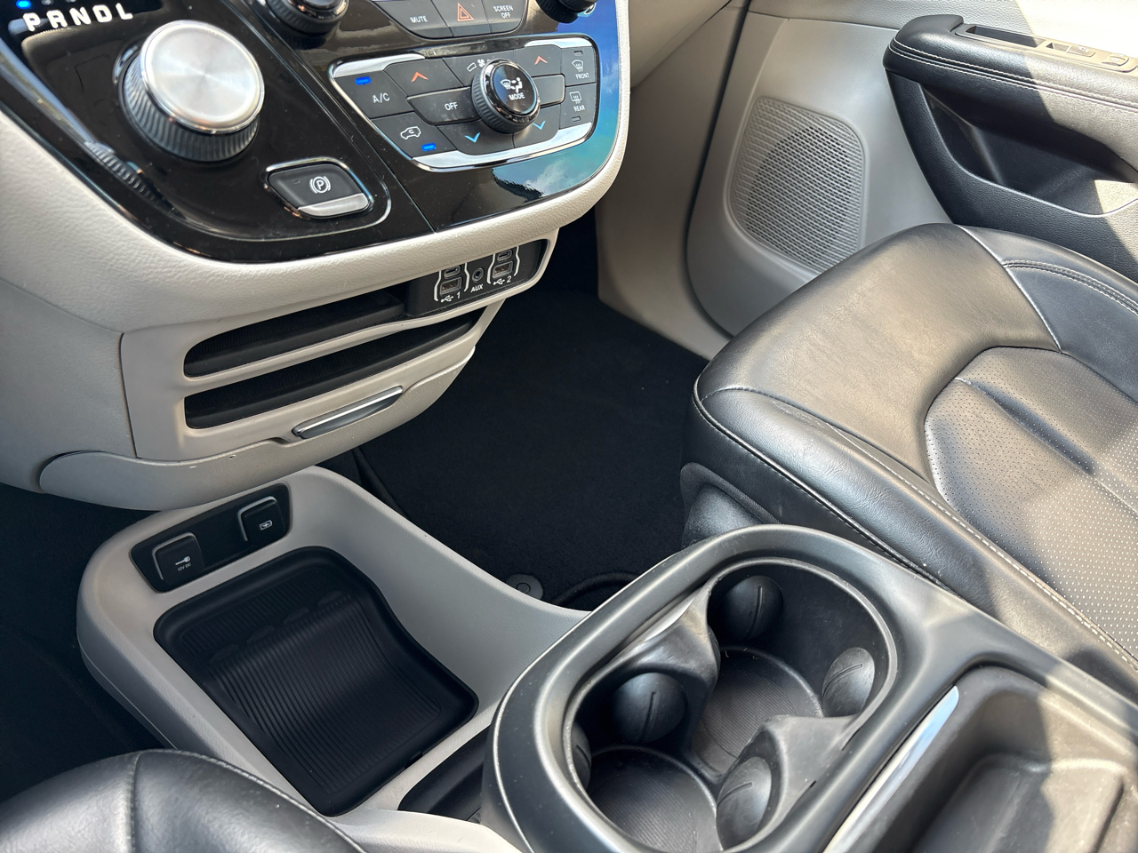 Chrysler Voyager LXI FWD 2021