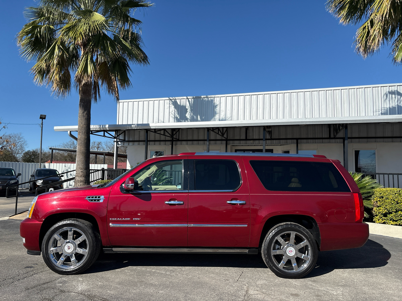Cadillac Escalade ESV 2WD 4dr Premium 2011