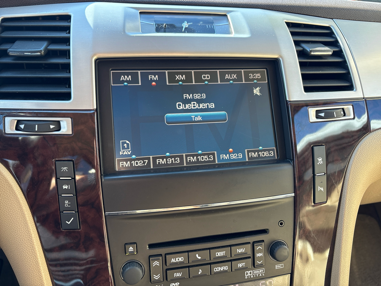 Cadillac Escalade ESV 2WD 4dr Premium 2011