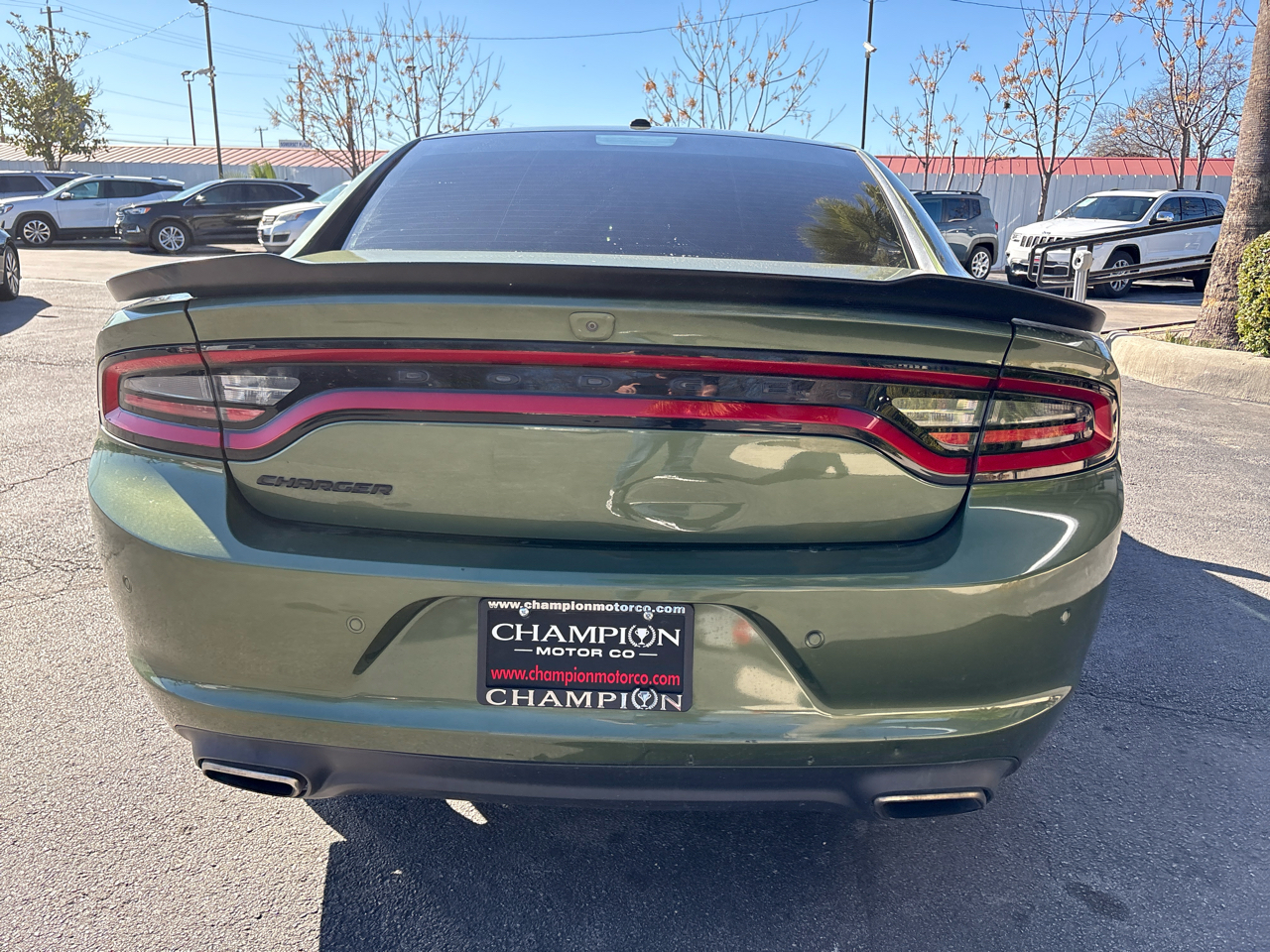 Dodge Charger SXT RWD 2020