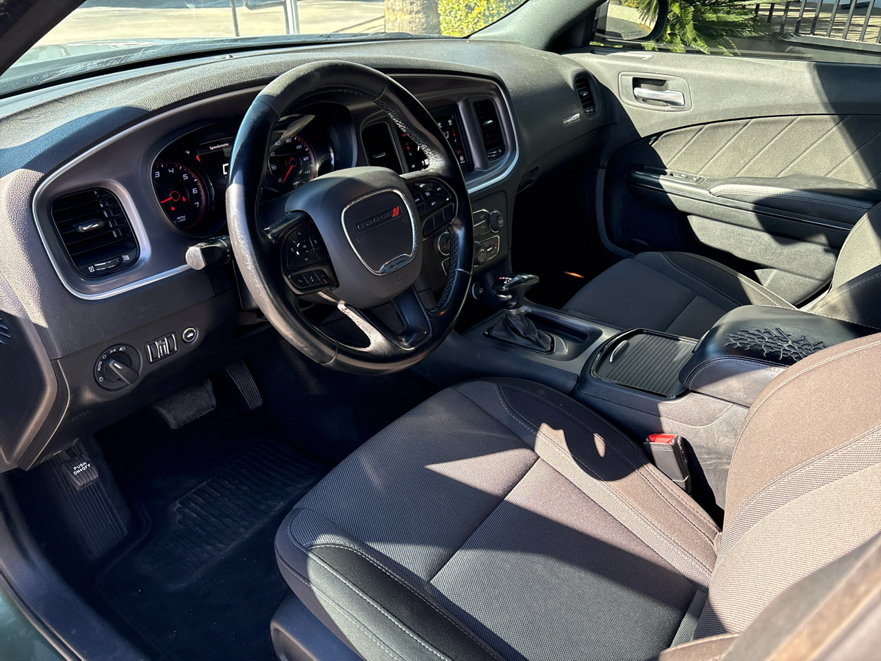 Dodge Charger SXT RWD 2020