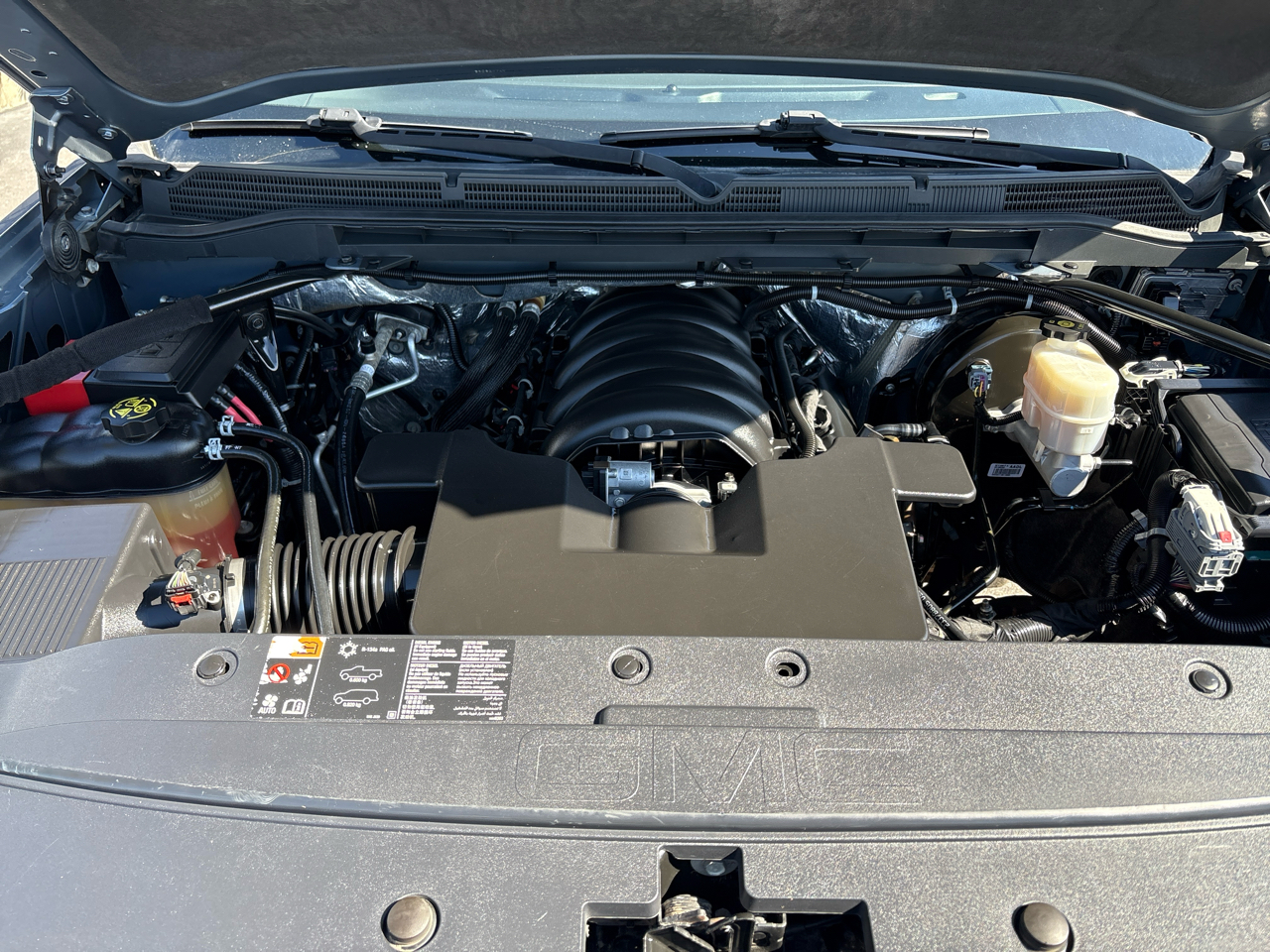 GMC Sierra 1500 2WD Crew Cab 143.5" SLT 2016