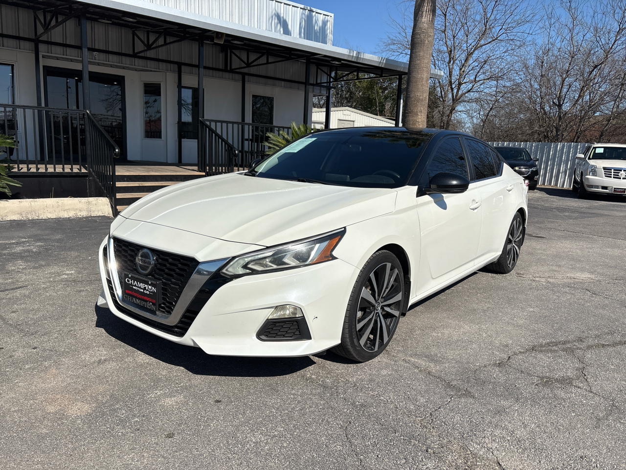 Nissan Altima 2.5 SR Sedan 2019