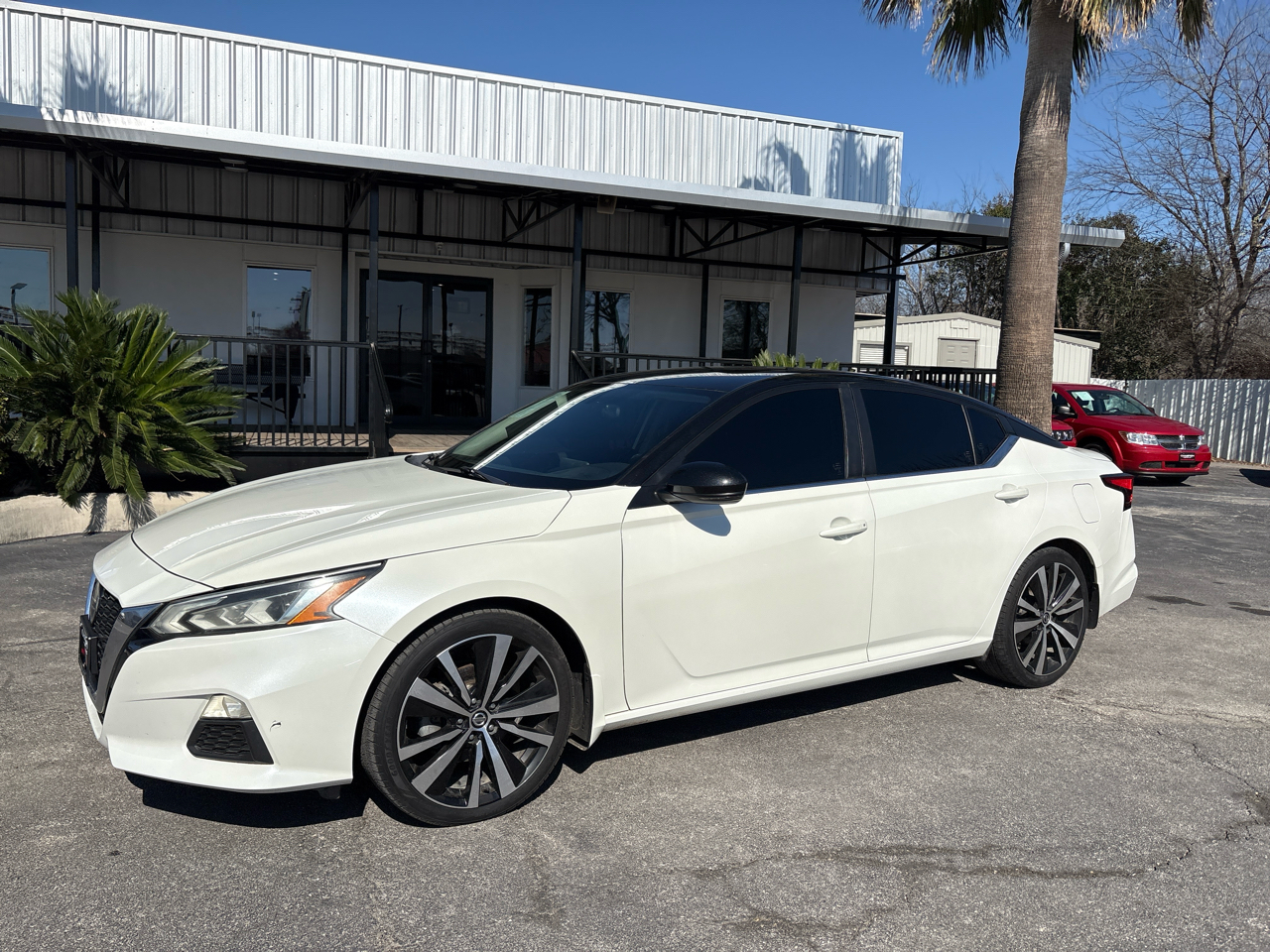 Nissan Altima 2.5 SR Sedan 2019