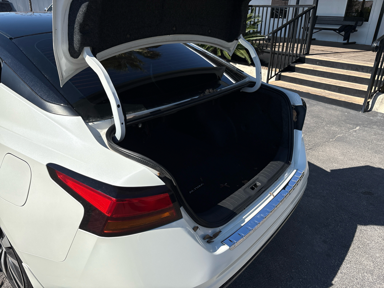 Nissan Altima 2.5 SR Sedan 2019