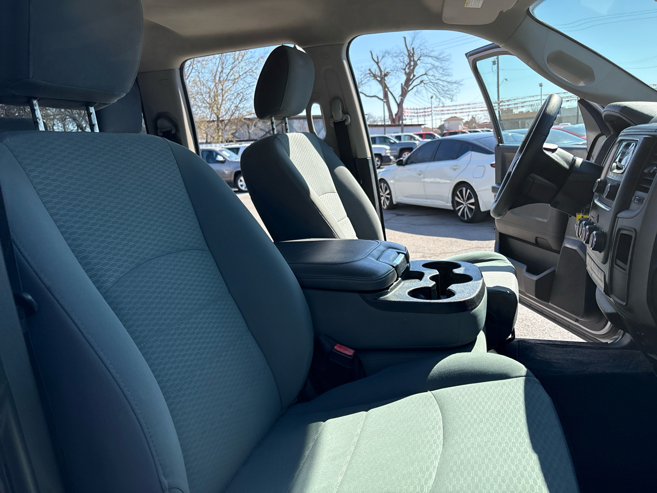 RAM 1500 Classic Tradesman 4x2 Quad Cab 6'4" Box 2019