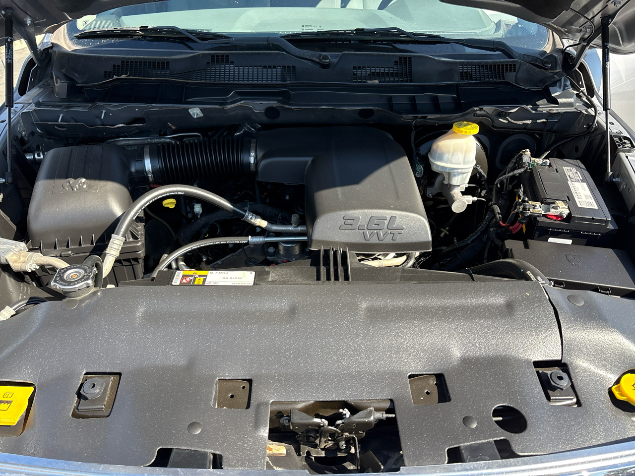 RAM 1500 Classic Tradesman 4x2 Quad Cab 6'4" Box 2019