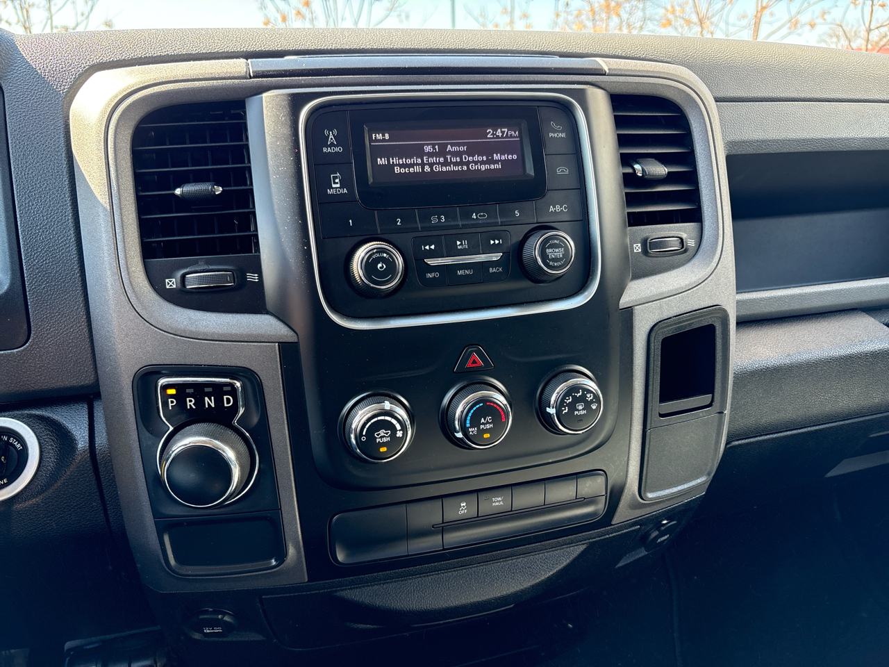RAM 1500 Classic Tradesman 4x2 Quad Cab 6'4" Box 2019