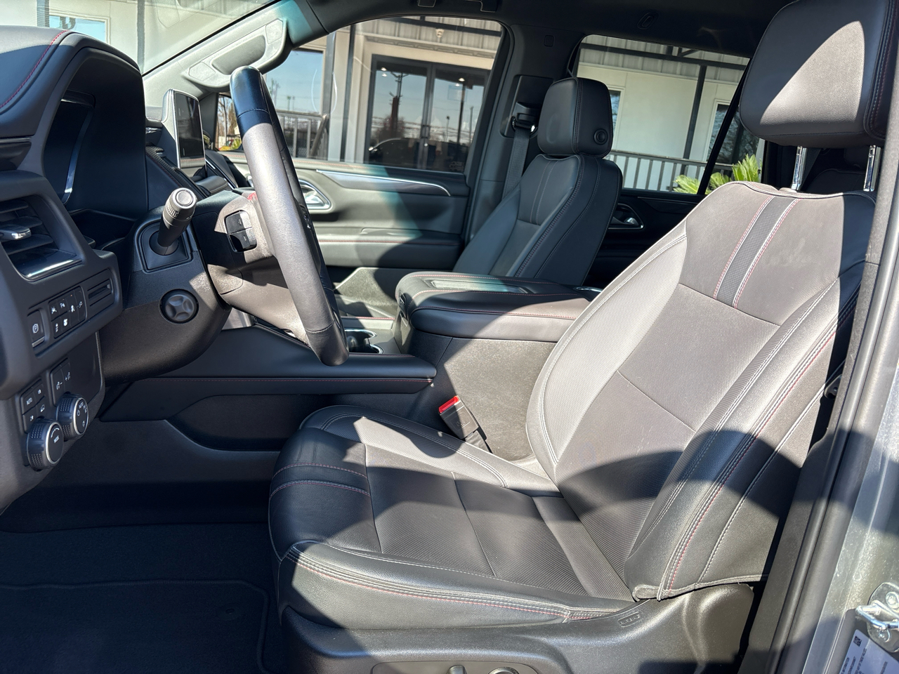 Chevrolet Tahoe 4WD 4dr RST 2022