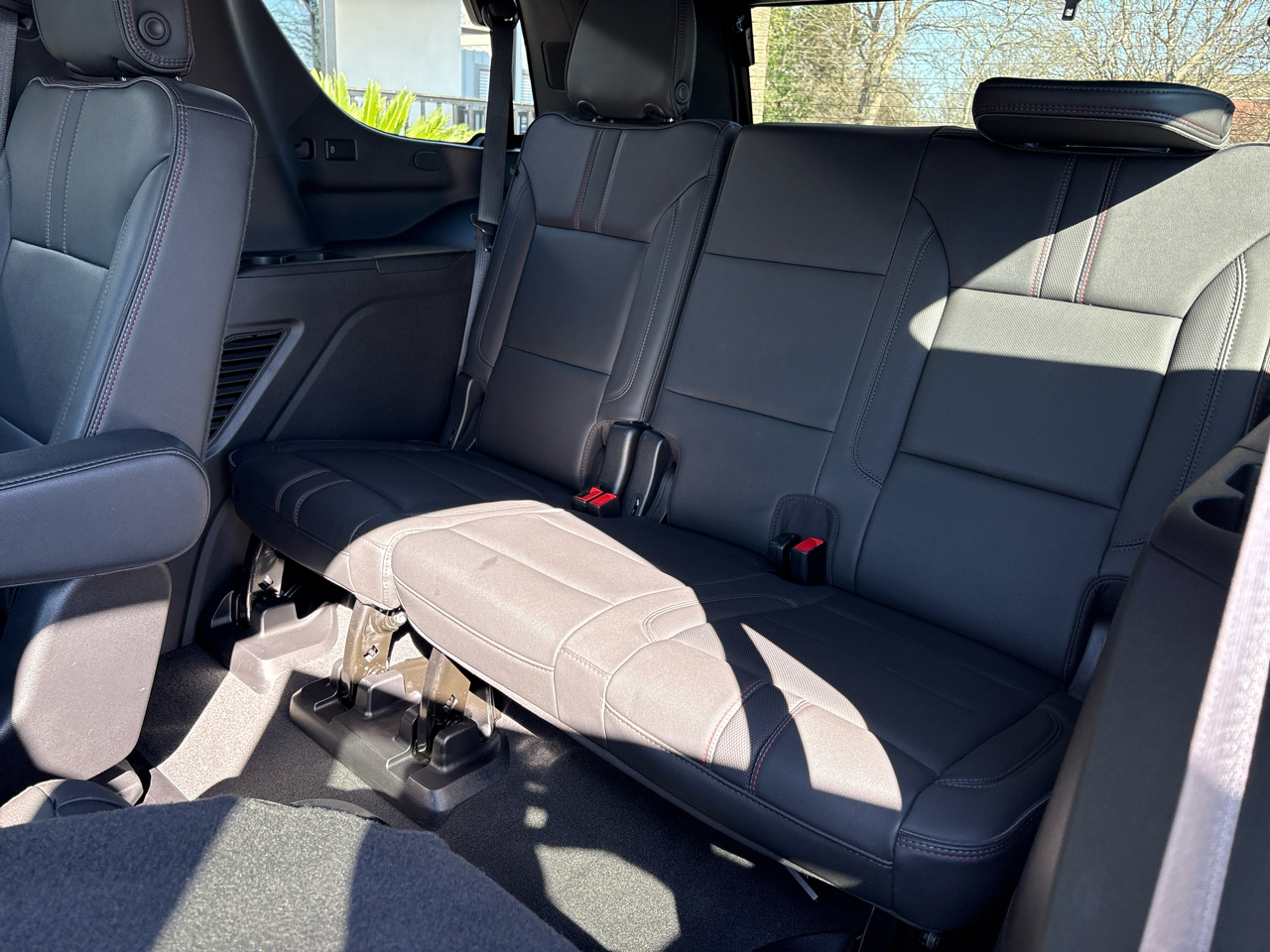 Chevrolet Tahoe 4WD 4dr RST 2022