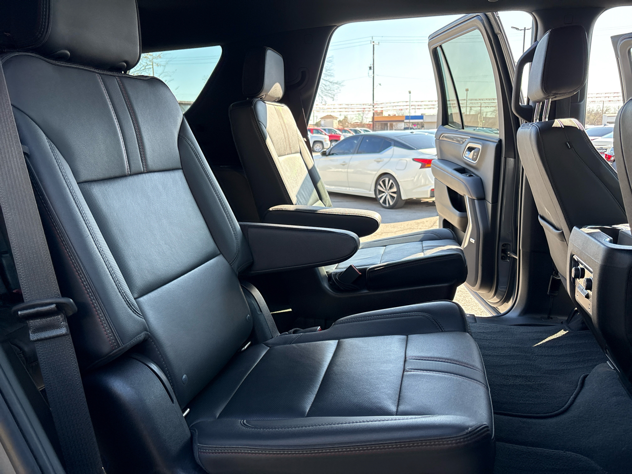 Chevrolet Tahoe 4WD 4dr RST 2022