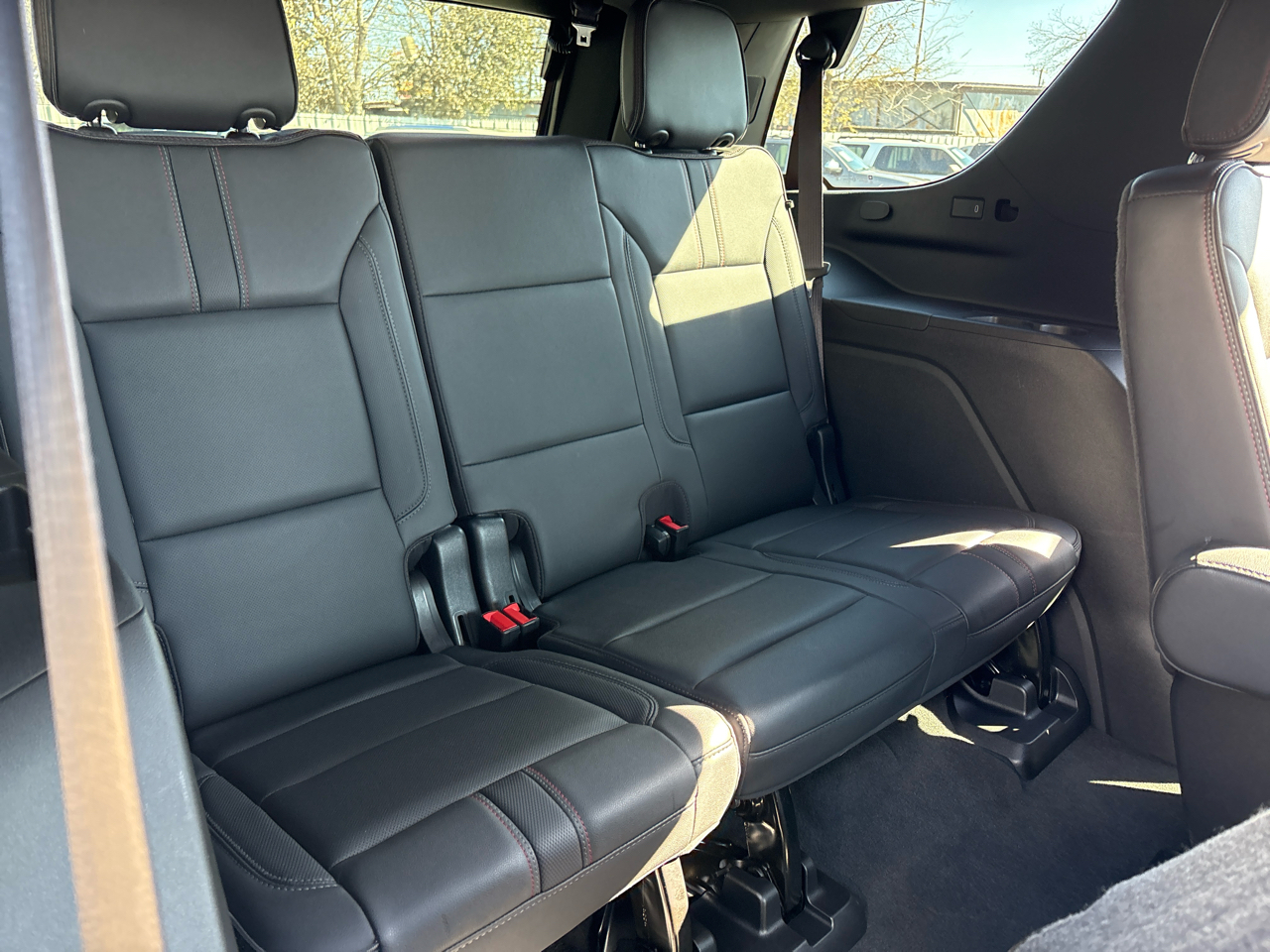 Chevrolet Tahoe 4WD 4dr RST 2022