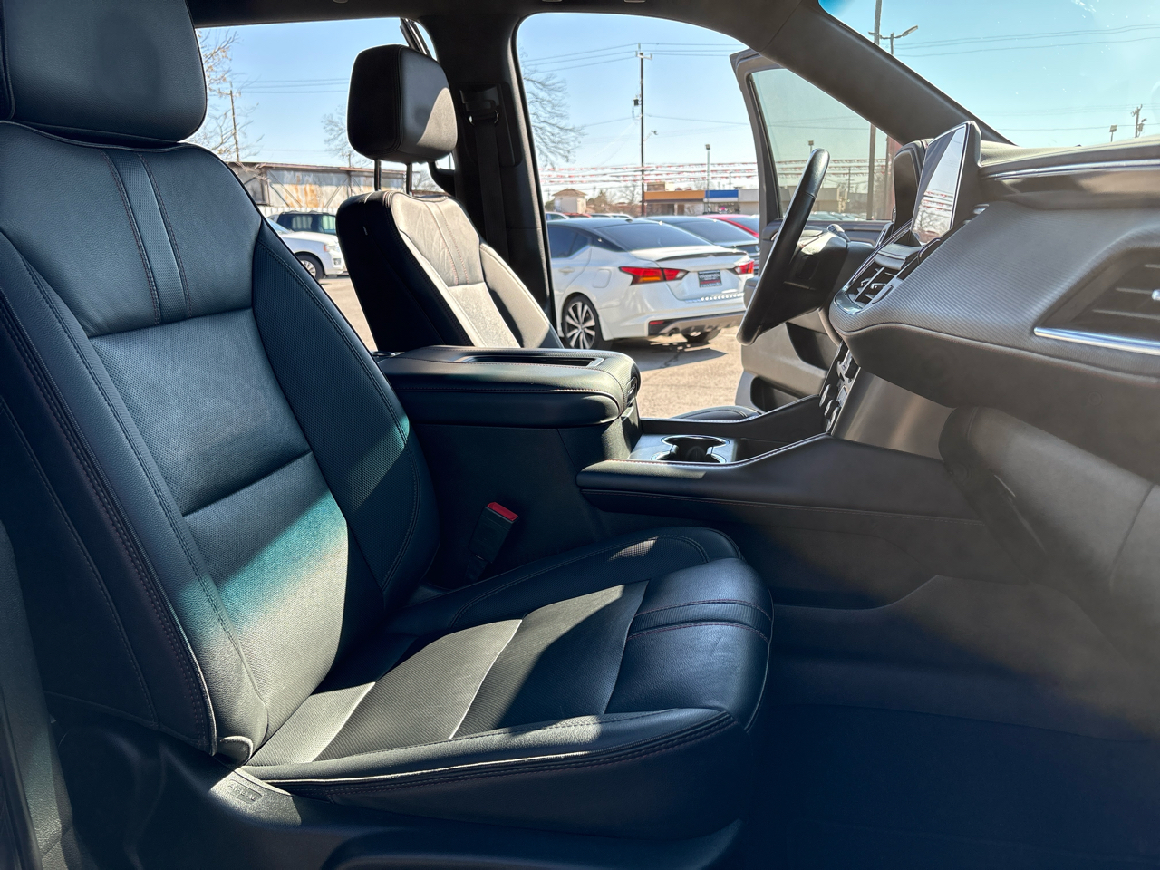 Chevrolet Tahoe 4WD 4dr RST 2022