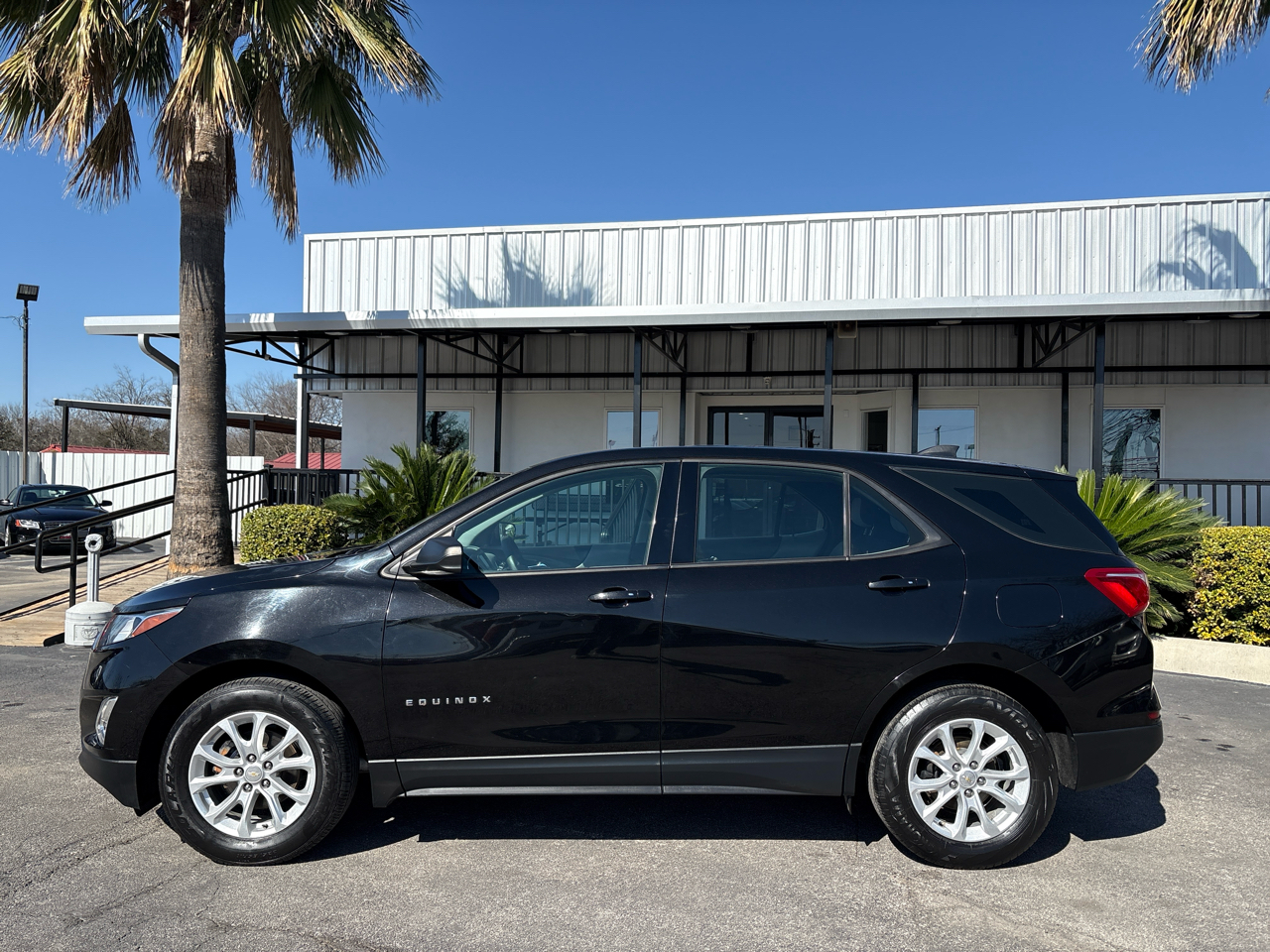 Chevrolet Equinox FWD 4dr LS w/1LS 2019