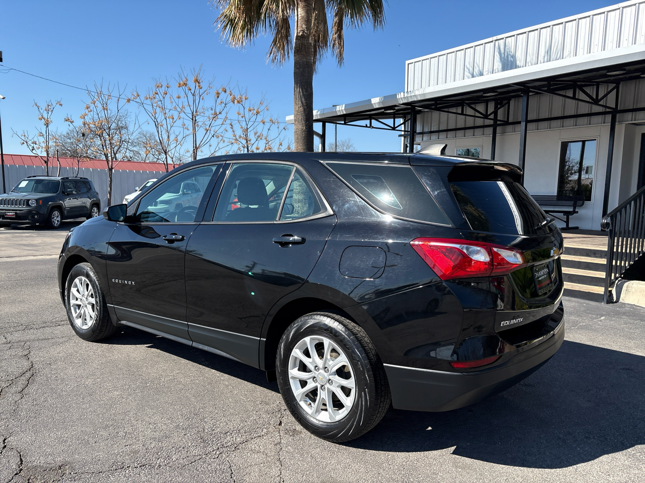 Chevrolet Equinox FWD 4dr LS w/1LS 2019