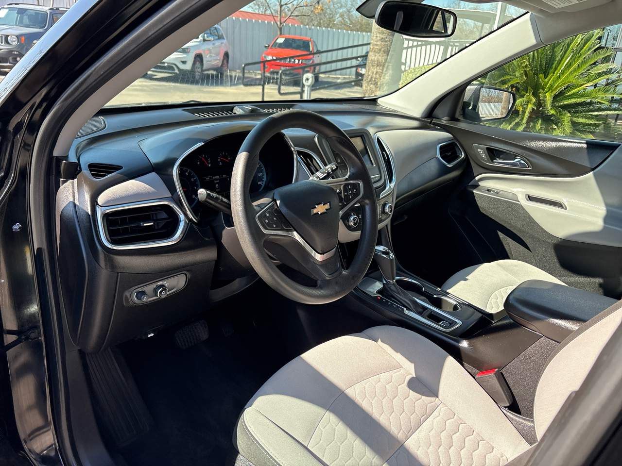 Chevrolet Equinox FWD 4dr LS w/1LS 2019