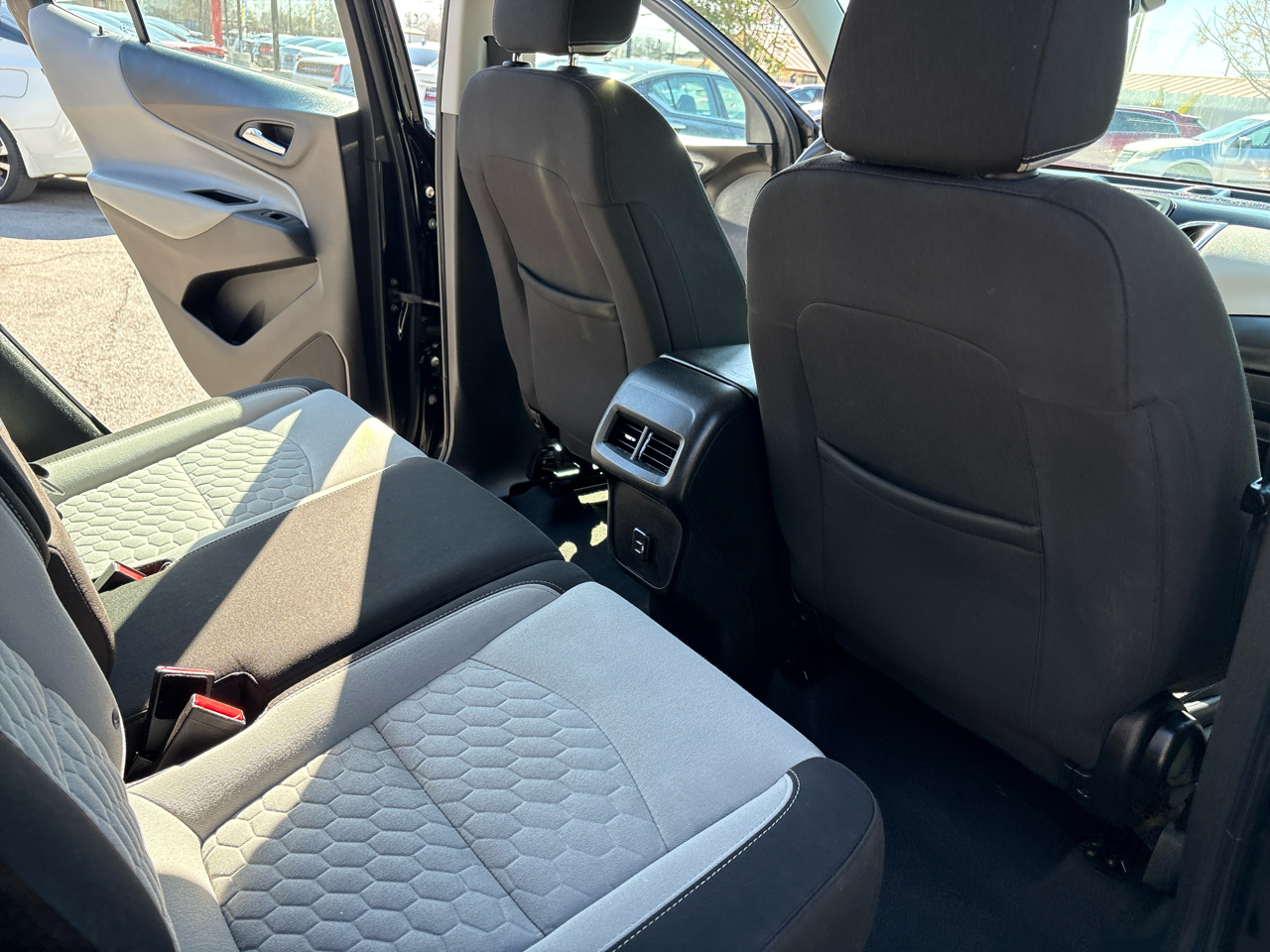 Chevrolet Equinox FWD 4dr LS w/1LS 2019