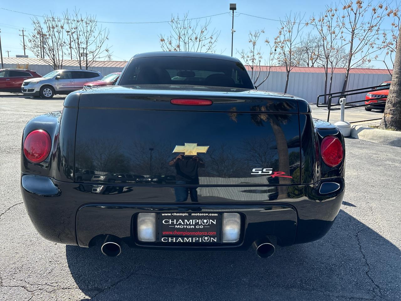 Chevrolet SSR Reg Cab 116.0" WB LS 2004