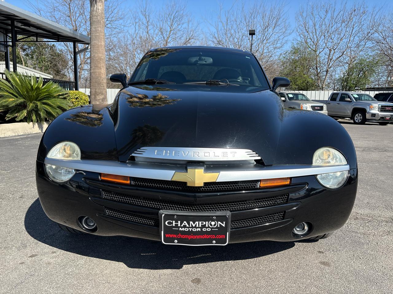 Chevrolet SSR Reg Cab 116.0" WB LS 2004