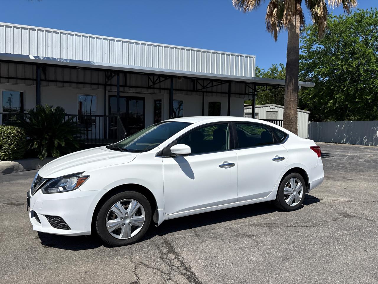 Nissan Sentra S CVT 2019