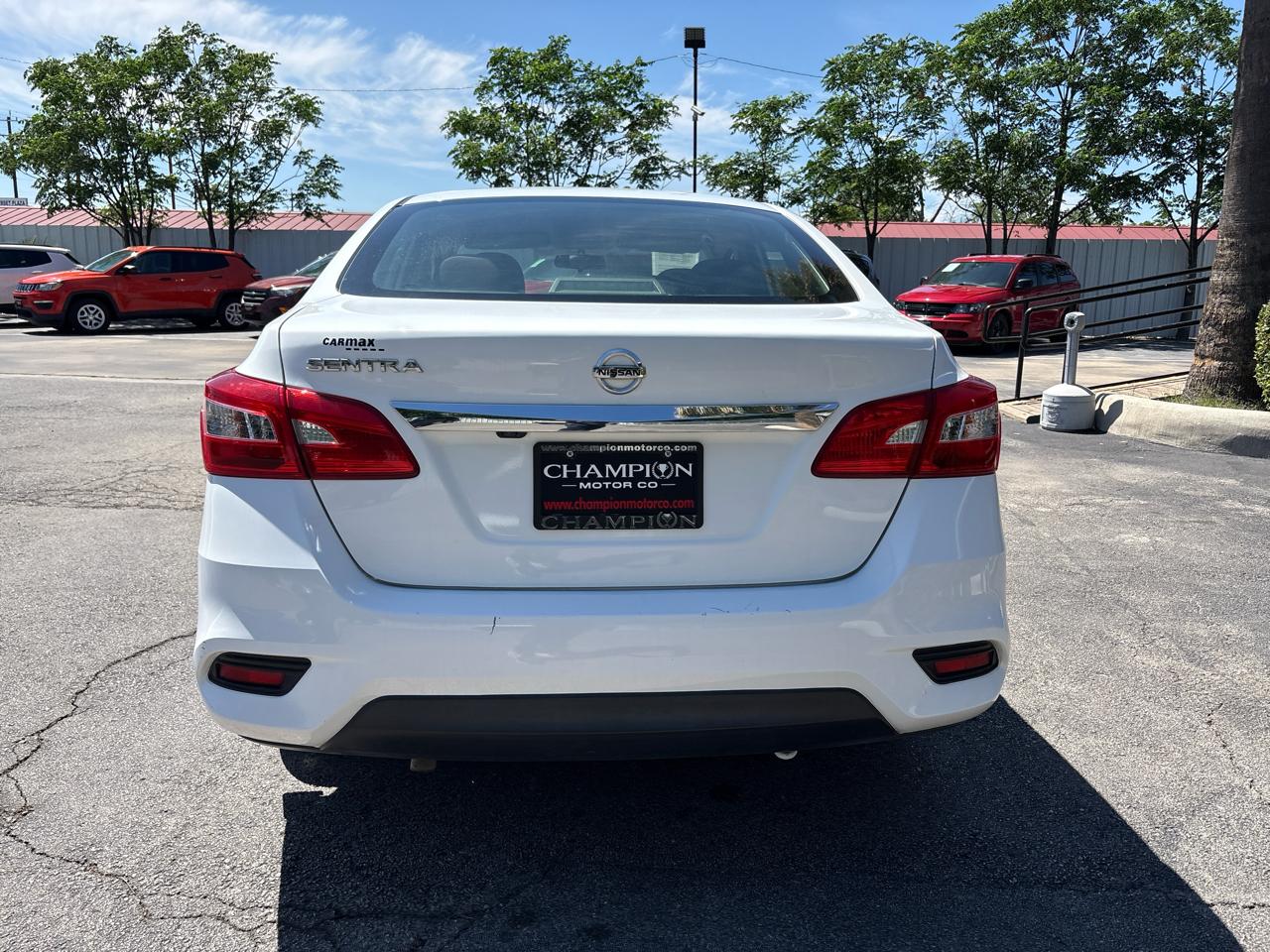 Nissan Sentra S CVT 2019