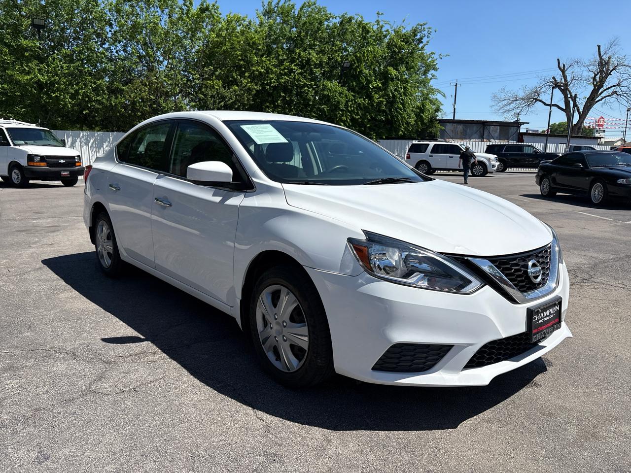 Nissan Sentra S CVT 2019