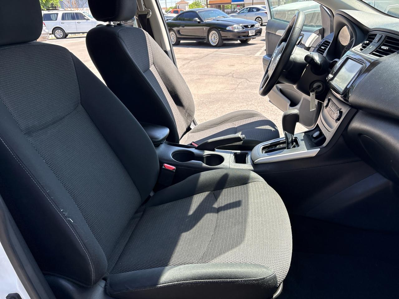 Nissan Sentra S CVT 2019