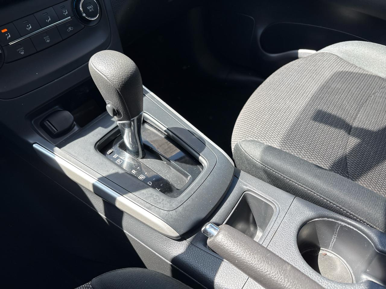 Nissan Sentra S CVT 2019